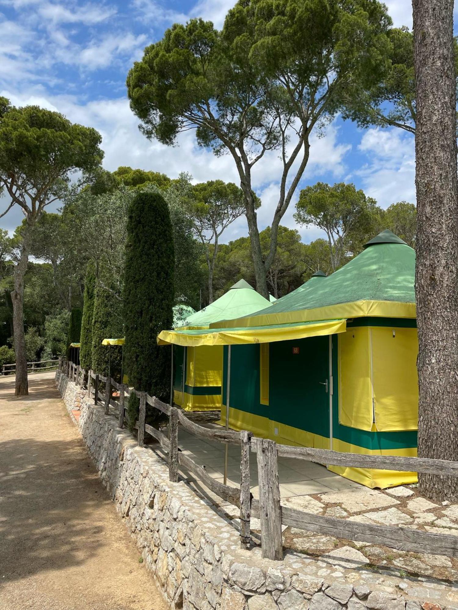 Camping Castell Montgri **** L'Estartit Exterior foto